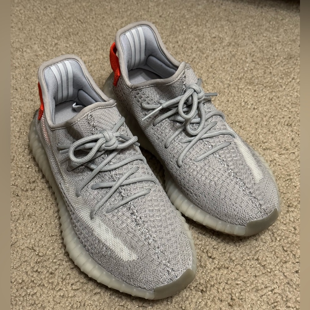 Yeezy Boost V2 TailLight shoes